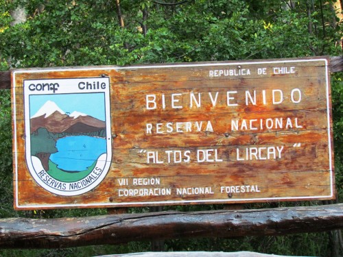 Foto: Entrada a la Reserva - Vilches (Maule), Chile