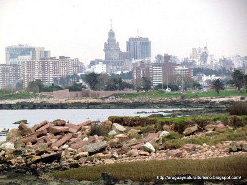 Foto: Vista de Montevideo desde el Faro de Punta Carretas - Montevideo, Uruguay