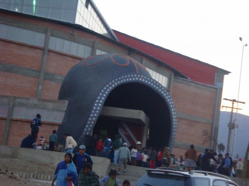 Foto: Coliseo Cerrado - Tarabuco (Chuquisaca), Bolivia