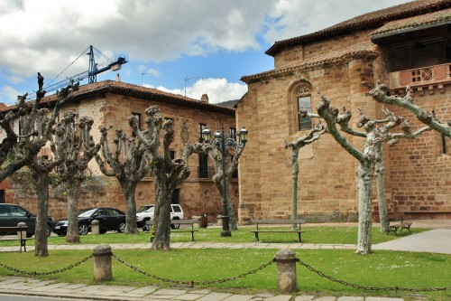 Foto: Iglesia - Ezcaray (La Rioja), España