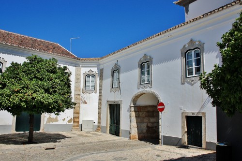 Foto: Largo da Sé - Faro, Portugal