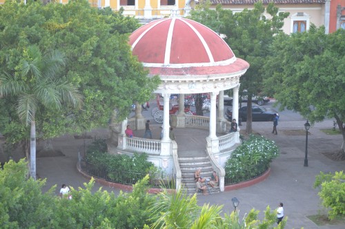 Foto: Kiosco del parque central de Granada - Granada, Nicaragua