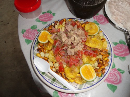 Foto: Chochos con tostado - Simòn Bolìvar (Pastaza), Ecuador