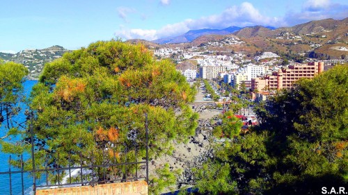 Foto: Mar y montaña - Almuñecar (Granada), España