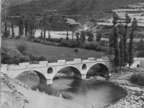 Foto: el Puente auténtic - Villafrea de la Reina (León), España