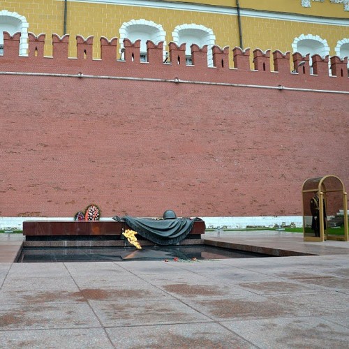 Foto: Tumba del Soldado Desconocido y llama eterna - Moscú, Rusia