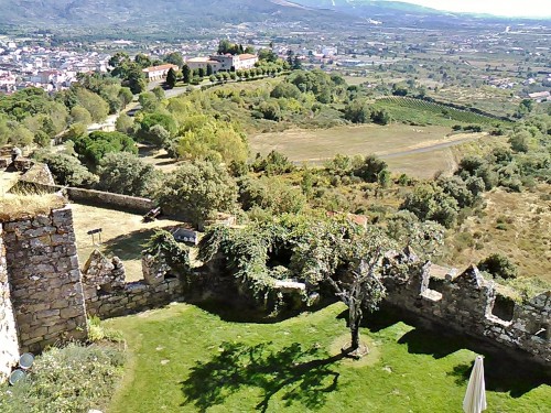 Foto: Vistas desde el castillo de Monterrei - Verín (Ourense), España