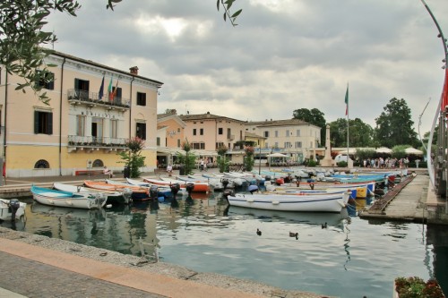 Foto: Puerto - Bardolino (Veneto), Italia