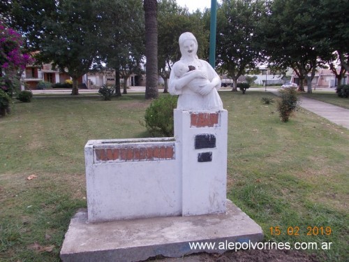 Foto: Monumento a la Madre Sanford - Sanford (Santa Fe), Argentina