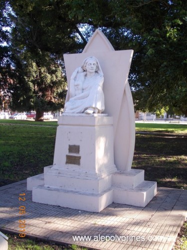 Foto: Monumento a la Madre - 9 de Julio - 9 de julio (Buenos Aires), Argentina