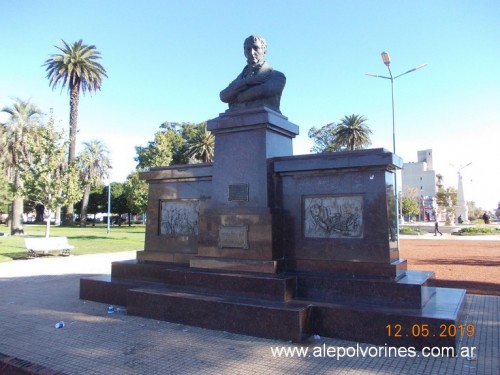 Foto: Monumento Manuel Belgrano - 9 de Julio - 9 de julio (Buenos Aires), Argentina