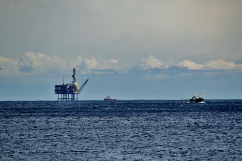 Foto: Plataforma petrolífera - Bermeo (Vizcaya), España