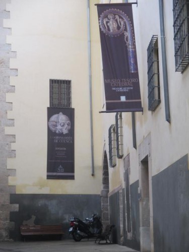 Foto: Entrada al Museo Diocesano - Cuenca (Castilla La Mancha), España