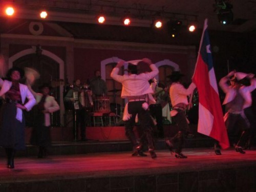 Foto: Bailes folklóricos: La Cueca - Santiago (Región Metropolitana), Chile