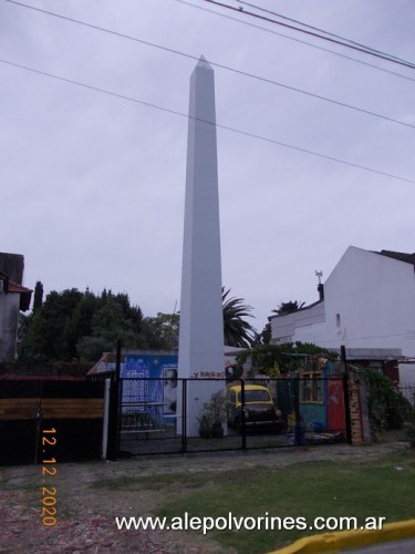 Foto: Obelisco de Ituzaingo - Ituzaingo (Buenos Aires), Argentina