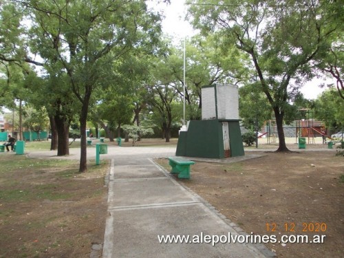 Foto: Plaza Glock - Villa Tesei (Buenos Aires), Argentina