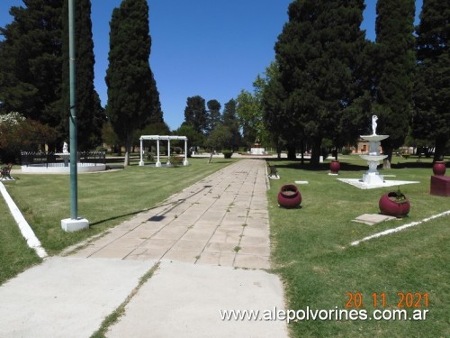 Foto: Quetrequen - Plaza Gobernador Marin - Quetrequen (La Pampa), Argentina