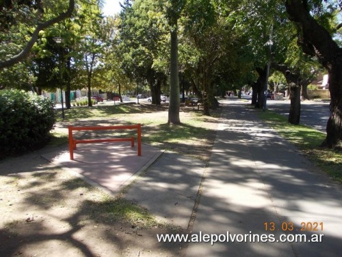 Foto: Plaza Alem - Villa Ballester - Villa Ballester (Buenos Aires), Argentina