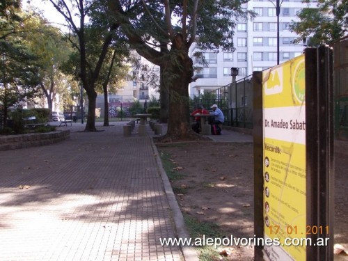 Foto: Plazoleta Dr Amadeo Sabattini - Caballito - Caballito (Buenos Aires), Argentina