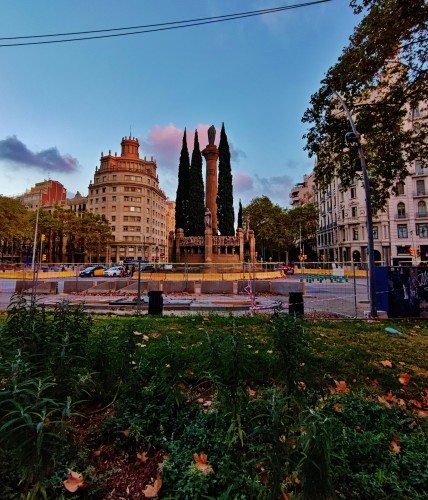 Foto: Plaça de Mossèn Jacint Verdaguer - Barcelona (Cataluña), España