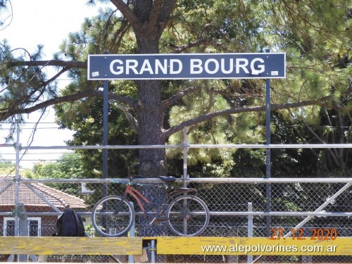 Foto: Estación Grand Bourg - Grand Bourg (Buenos Aires), Argentina