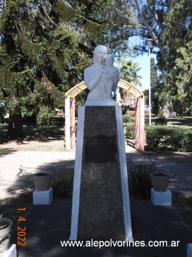Foto: Villa Concepción del Tío - Monumento a la Madre - Villa Concepcion del Tio (Córdoba), Argentina