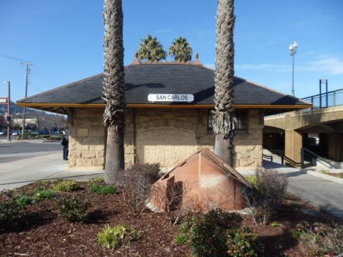 Foto: ex estación, actual restaurante - San Carlos (California), Estados Unidos