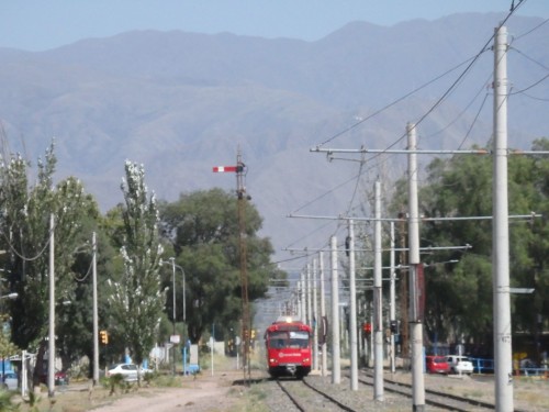 Foto: metrotranvía - Luzuriaga (Mendoza), Argentina