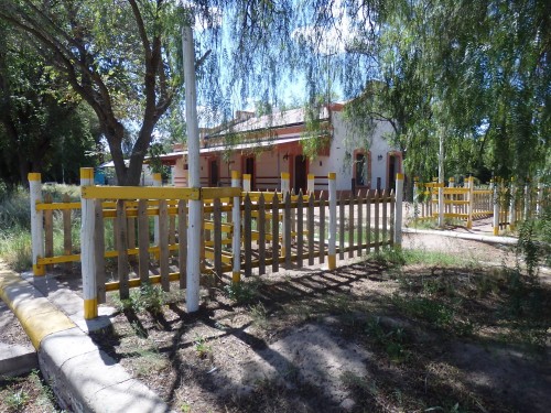 Foto: ex estación Colonia Alvear del FC Sarmiento - Colonia Alvear o Alvear Oeste (Mendoza), Argentina