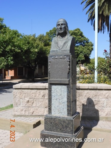 Foto: Guatimozin - Busto Guatimozin - Guatimozin (Córdoba), Argentina